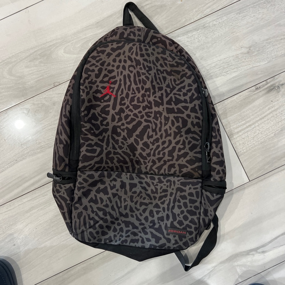 Jordan Black and Red Patterned Men's Backpack